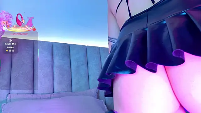 Snapshot of Doyeon_Dae chatting on September 18, 2025, 2:36 am Doyeon Dae online show from September 18, 2025, 2:36 am