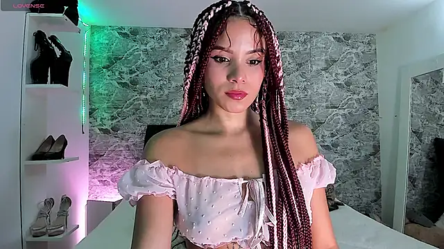 anna  duff online show from February 7, 2025, 11:24 pm