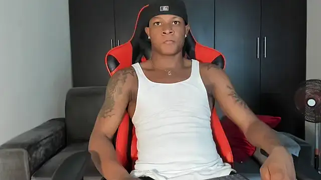 Snapshot of Alid_17 chatting on March 7, 2025, 1:31 am Alid 17 online show from March 7, 2025, 1:31 am