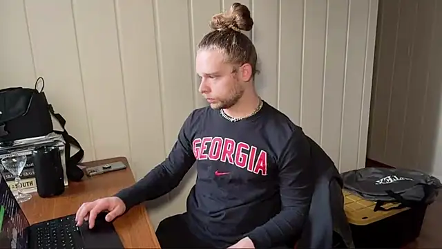 DaddydayDrinkzz online show from December 3, 2025, 9:58 pm