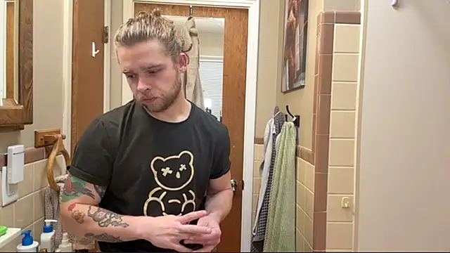 DaddydayDrinkzz online show from December 17, 2025, 5:34 am