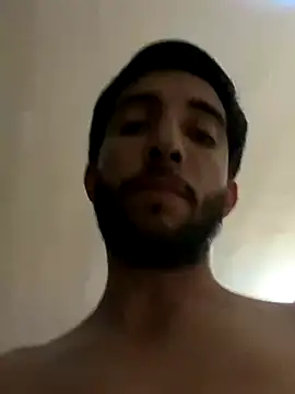 eviltwinyoung online show from October 9, 2025, 2:56 am