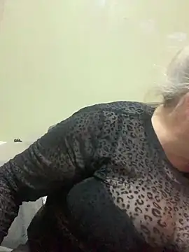 Snapshot of curvy-Ruby-Uk chatting on February 2, 2025, 6:42 pm curvy-Ruby-Uk online show from February 2, 2025, 6:42 pm