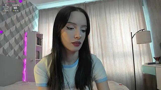 flora off online show from December 15, 2025, 7:03 am