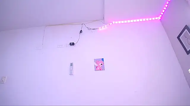 alaia 03 online show from November 6, 2025, 12:14 am