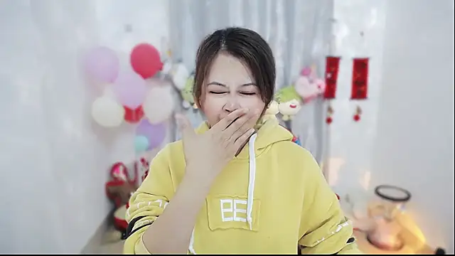 Fan ting online show from March 4, 2026, 4:42 am