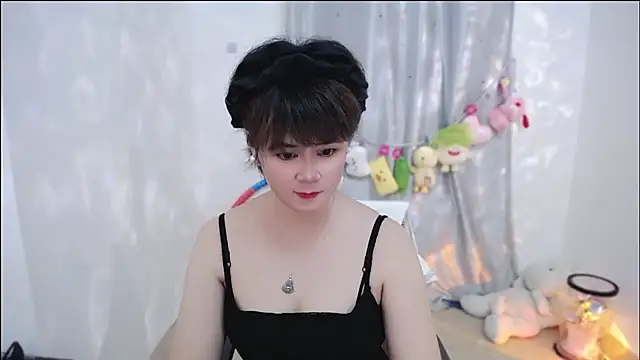 Fan ting online show from October 12, 2025, 3:35 pm