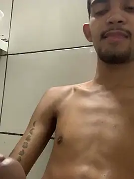 moreninhoP online show from February 18, 2025, 12:39 pm