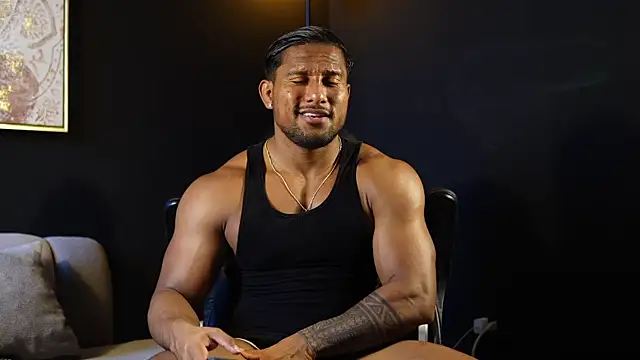 CallumMuscle online show from April 4, 2026, 8:37 pm