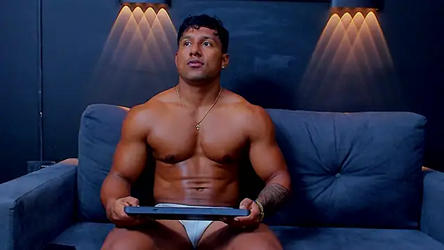 CallumMuscle online show from March 4, 2025, 2:32 pm