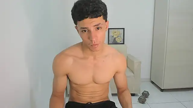 enzo sloran online show from February 1, 2026, 2:43 am