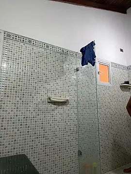 siri duque online show from April 17, 2026, 5:38 pm