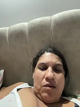 siri duque online show from April 6, 2026, 2:40 am