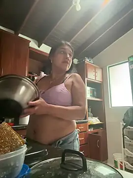 siri duque online show from April 1, 2026, 10:07 pm