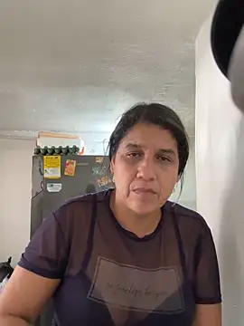 siri duque online show from November 4, 2025, 3:49 pm