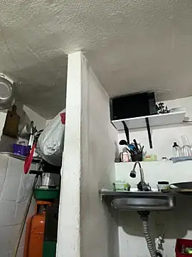 siri duque online show from May 8, 2026, 12:09 pm