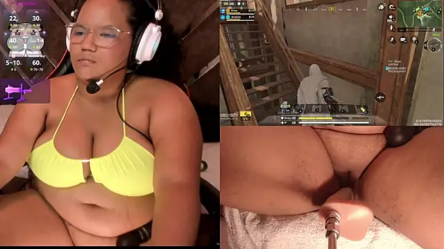 MhiaRey online show from October 18, 2025, 2:08 pm