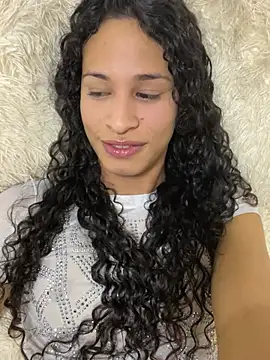 Snapshot of barbiedolls_x chatting on February 25, 2025, 9:42 am barbiedolls x online show from February 25, 2025, 9:42 am