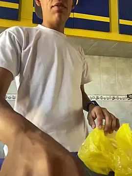 Leo bunny hot online show from February 19, 2025, 5:49 pm