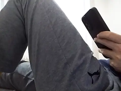 Snapshot of kopgelhadi chatting on December 17, 2025, 7:19 pm kopgelhadi online show from December 17, 2025, 7:19 pm