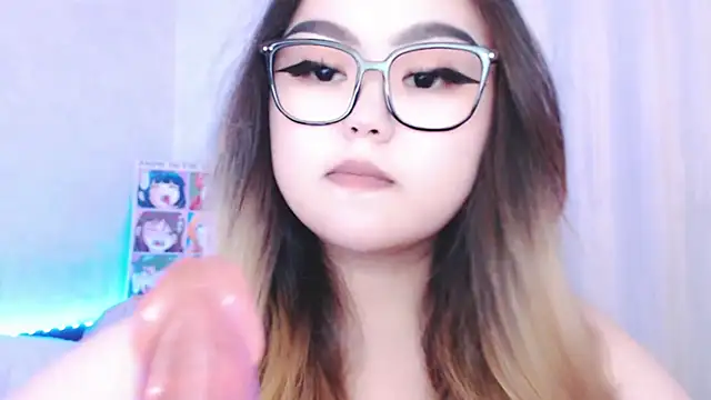 amelia sunlight online show from June 15, 2026, 3:44 pm
