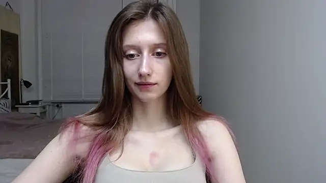 LUNA delight online show from December 22, 2025, 6:35 am