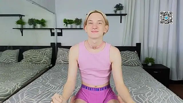 Ron Vils online show from November 4, 2025, 7:01 am