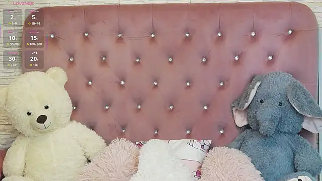 SophiaStarr online show from February 26, 2026, 8:42 pm