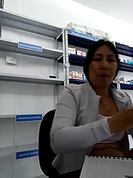 Snapshot of Megan_jennerr chatting on February 8, 2026, 2:26 pm Megan jennerr online show from February 8, 2026, 2:26 pm