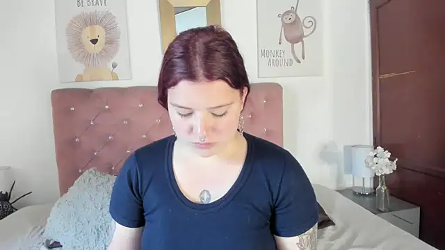 CelessteRedds online show from November 19, 2025, 11:32 am