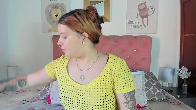 CelessteRedds online show from October 22, 2025, 11:42 am