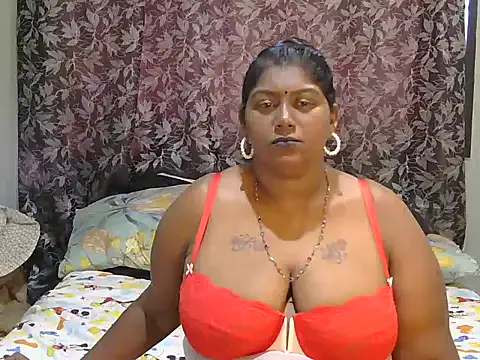 Snapshot of indiansuga chatting on February 21, 2025, 8:40 am indiansuga online show from February 21, 2025, 8:40 am