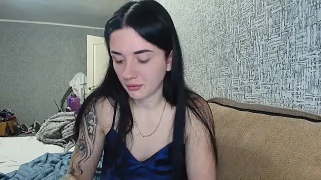 Liana diva online show from February 24, 2026, 4:19 pm