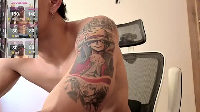 Cristopher23  online show from October 24, 2025, 5:34 pm