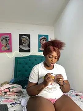 Lilybaudinx96 online show from May 7, 2026, 8:28 am
