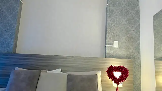 Mistyca online show from February 19, 2026, 8:22 am