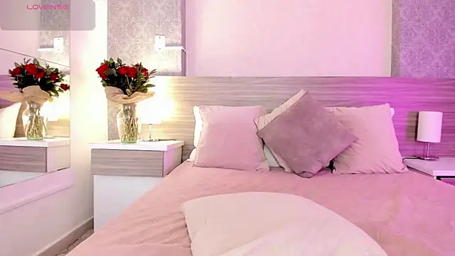 Snapshot of Mistyca chatting on March 7, 2025, 3:39 pm Mistyca online show from March 7, 2025, 3:39 pm