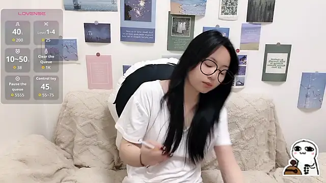 LiLiYbaby online show from February 5, 2026, 6:31 am