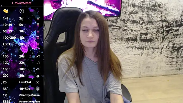 Snapshot of PamelaYoun chatting on January 6, 2026, 11:31 pm PamelaYoun online show from January 6, 2026, 11:31 pm