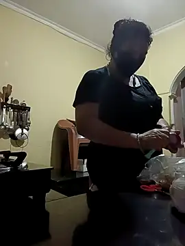 Punjabi beauty123 online show from March 20, 2025, 1:37 pm