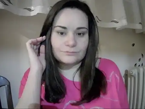 Snapshot of AalinnaK chatting on February 4, 2026, 3:07 pm AalinnaK online show from February 4, 2026, 3:07 pm