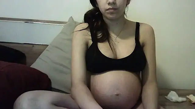 Ahotkittyxxx online show from December 13, 2025, 8:15 pm