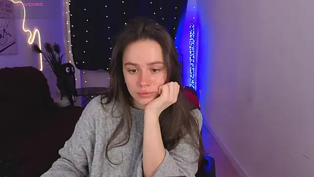 Emillias online show from February 2, 2026, 2:05 pm