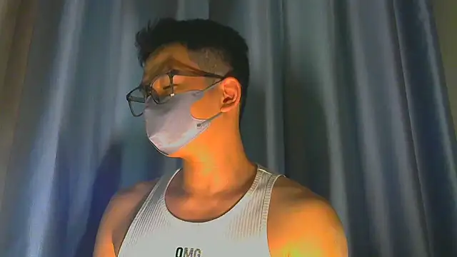 sweetboybyou online show from July 22, 2026, 2:52 pm