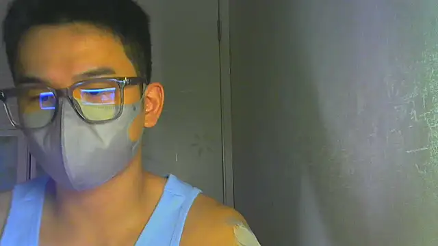 sweetboybyou online show from July 26, 2026, 1:51 pm