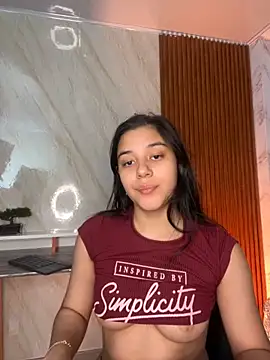 floriamANDjazmin online show from September 10, 2025, 3:27 am