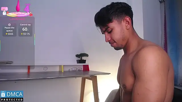 floriamANDjazmin online show from March 20, 2025, 6:19 am