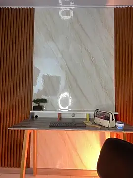 floriamANDjazmin online show from November 10, 2025, 7:08 pm