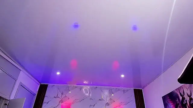 AuroraDiaz online show from November 29, 2025, 7:36 pm