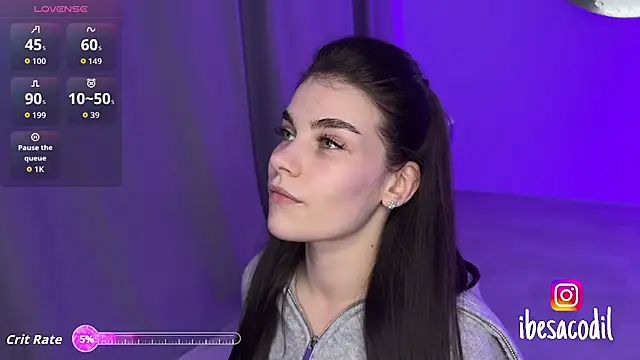 adriana allien online show from November 24, 2025, 9:04 pm